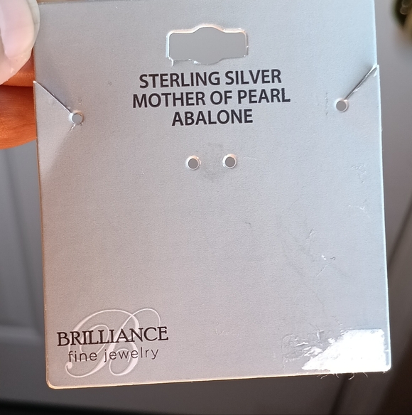 Elegant Sterling Silver Abalone & Mother of Pearl 18"  Necklace - Picture 6 of 6